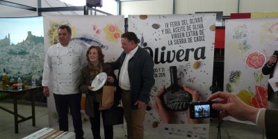 Foto de la ganadora del 3er. Premio del Concurso de Platos típicos con AOVE - Olivera