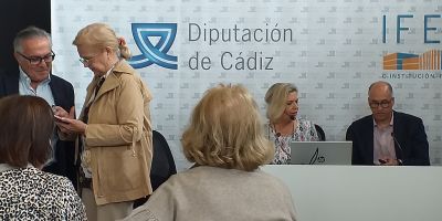 SALA DE CHARLAS  COLEGIO DE FARMACUTICOS DE CADIZ