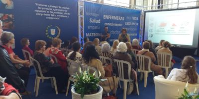 STAND COLEGIO ENFERMERA