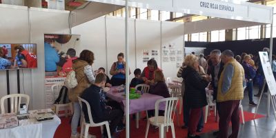 STAND CRUZ ROJA 2