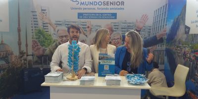 STAND MUNDOSENIOR 2
